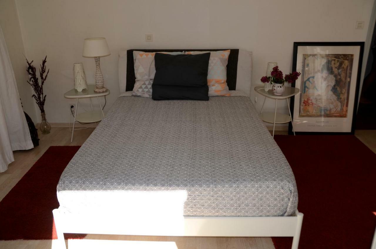 Bel appartement Villeneuve Lès Avignon Extérieur photo