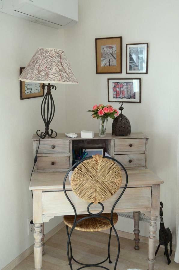 Bel appartement Villeneuve Lès Avignon Extérieur photo