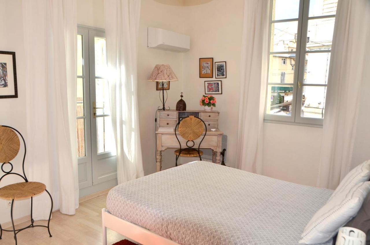 Bel appartement Villeneuve Lès Avignon Extérieur photo