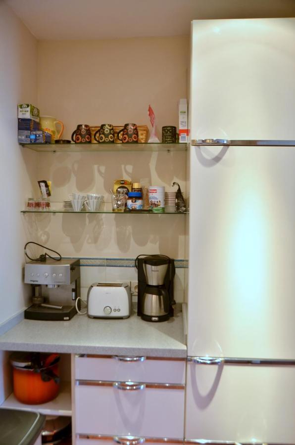 Bel appartement Villeneuve Lès Avignon Extérieur photo